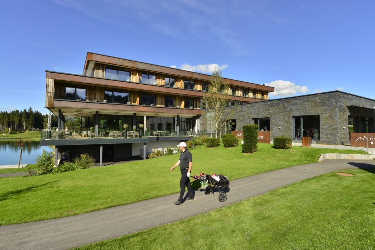 PURE Resort Westendorf | Hotels auf dem Golfplatz